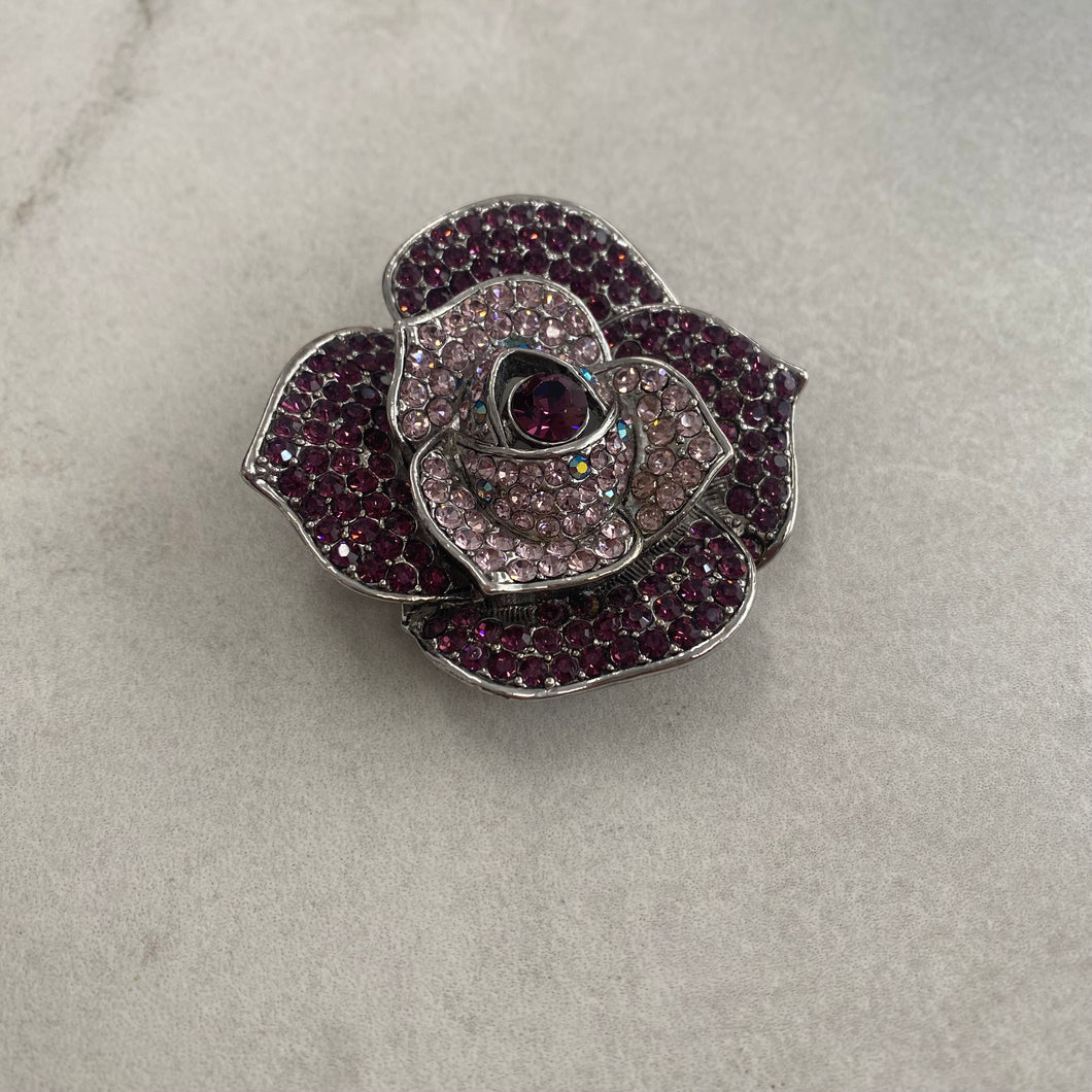 Broche fleur volumineuse