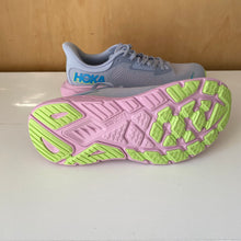 Charger l&#39;image dans la galerie, Chaussures de course Hoka W Arahi 7
