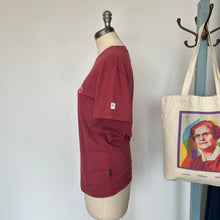 Charger l&#39;image dans la galerie, Chandail homme ethica Attraction rouge
