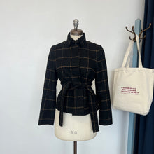 Charger l&#39;image dans la galerie, Veste en laine Akris Punto
