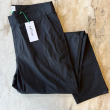 Charger l'image dans la galerie, Pantalon chino Noho Vallier

