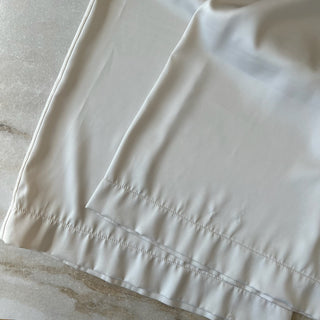 Pantalon satiné fluide D. Exterior