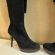 Charger l'image dans la galerie, Bottes Stuart Weitzman

