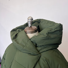 Charger l&#39;image dans la galerie, Manteau Noisy May vert
