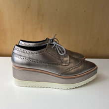 Charger l&#39;image dans la galerie, Chaussures L&#39;intervalle
