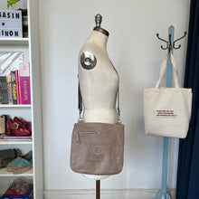 Charger l'image dans la galerie, Sac en cuir Side Saddle Roots
