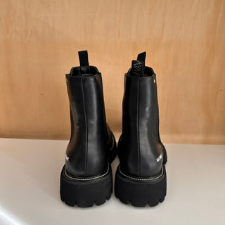 Bottes végétaliennes Arlo Matt & Nat - Les Mal-Aimés ❤️‍🩹
