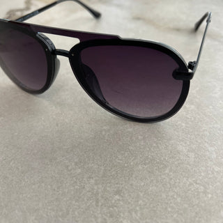 Lunettes de soleil Vince Camuto
