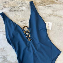 Charger l'image dans la galerie, Maillot de bain une pièce Calarena - Les Mal-Aimés ❤️‍🩹
