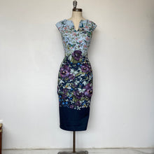 Charger l&#39;image dans la galerie, Robe Ted Baker
