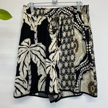 Charger l'image dans la galerie, Ensemble blouse et short en soie Shirta Porter
