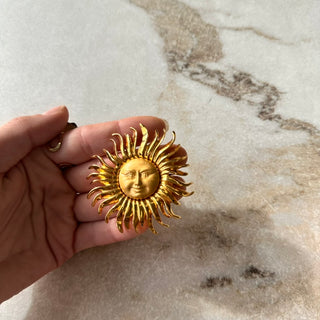 Broche soleil vintage Monet