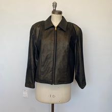 Charger l&#39;image dans la galerie, Manteau de cuir réversible Lavoie Morin cuir et fourrures
