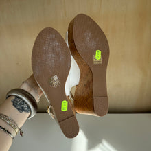 Charger l'image dans la galerie, Chaussures à plateforme Riviera Stuart Weitzman
