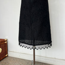 Charger l&#39;image dans la galerie, Jupe Ganni à franges à perles
