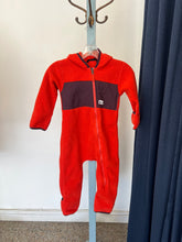 Charger l'image dans la galerie, Combinaison polaire Mountain Equipment Compagny
