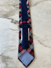 Charger l'image dans la galerie, Cravate en soie Tommy Hilfiger
