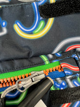 Charger l'image dans la galerie, Ensemble d'hiver une pièce dinosaures Deux par Deux - Les Mal-Aimés ❤️‍🩹
