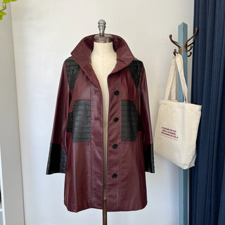 Manteau en cuir rouge et noir Lavoie Morin cuir et fourrures