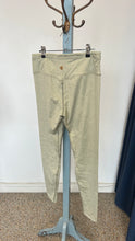 Charger l'image dans la galerie, Legging Buttery Soft bff celery Rose Buddha

