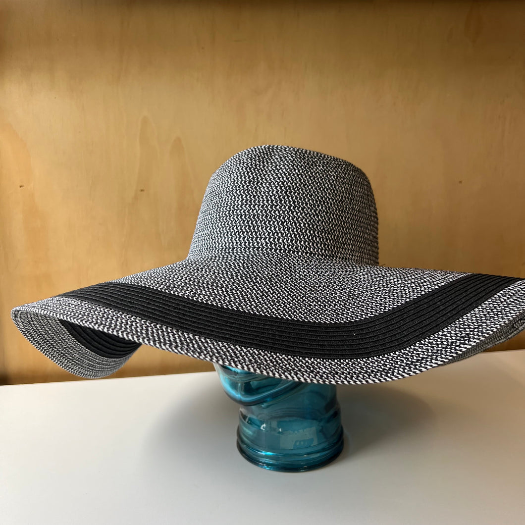 Chapeau de plage Banana Republic