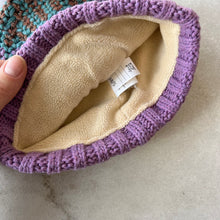 Charger l&#39;image dans la galerie, Tuque hiver mauve, vert, marron Deux par Deux
