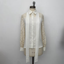 Charger l&#39;image dans la galerie, Blouse avec dentelle Co|te
