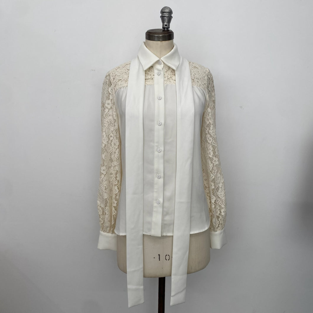 Blouse avec dentelle Co|te