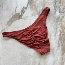 Charger l&#39;image dans la galerie, Bas de maillot Antigel
