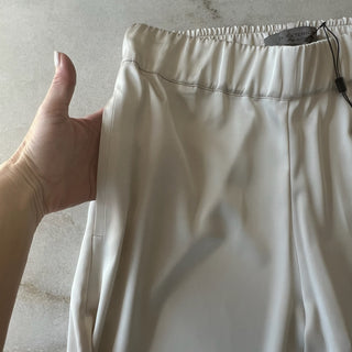 Pantalon satiné fluide D. Exterior