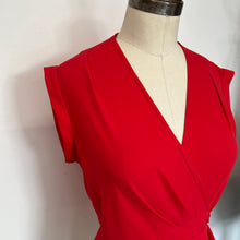 Charger l'image dans la galerie, Blouse BCBG Maxazria
