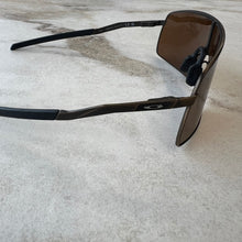 Charger l'image dans la galerie, Lunettes de soleil Oakley Sutro TI Titanium - Les Mal-Aimés ❤️‍🩹
