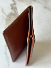 Charger l'image dans la galerie, Portefeuille vintage toile Monogram Louis Vuitton
