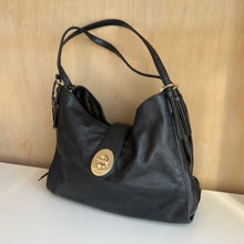 Charger l'image dans la galerie, Sac à main Madison Carlyle Coach
