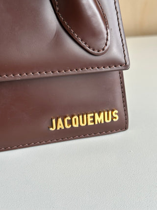 Sac à bandoulière long Chiquito brun Jacquemus - Les Mal-Aimés ❤️‍🩹
