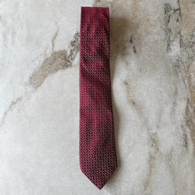 Charger l'image dans la galerie, Cravate en soie Charles Tyrwhitt
