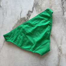 Charger l&#39;image dans la galerie, Bas de bikini Prima Donna
