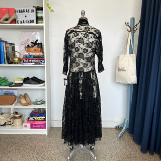 Robe en dentelle Norma Kamali - Les Mal-Aimés ❤️‍🩹