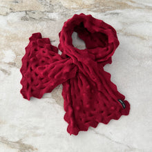 Charger l&#39;image dans la galerie, Foulard rouge Saint James
