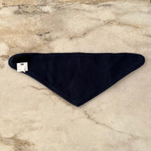 Charger l&#39;image dans la galerie, Cache-cou douillet bleu marin pour enfants Deux par Deux
