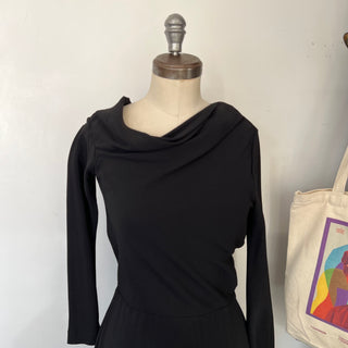 Robe asymétrique offshoulder Theory Rosania Crepe