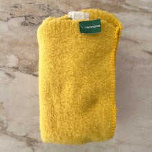 Charger l&#39;image dans la galerie, Foulard jaune Only
