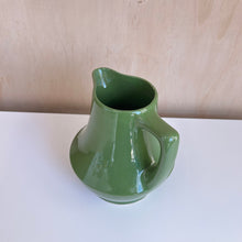Charger l'image dans la galerie, Pichet vert Céramique de Beauce #113
