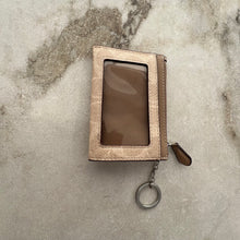 Charger l&#39;image dans la galerie, Porte-monnaie Coach
