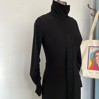 Robe franges et dentelle Ève Gravel