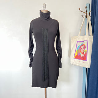 Robe franges et dentelle Ève Gravel