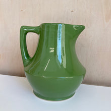 Charger l'image dans la galerie, Pichet vert Céramique de Beauce #113
