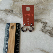 Charger l'image dans la galerie, Boucles d'oreilles #3639 Stella par Isabel Désy
