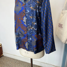 Charger l'image dans la galerie, Chemise en soie In bed with you
