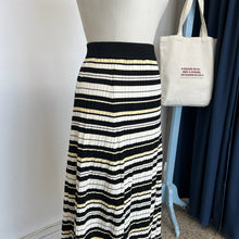 Charger l'image dans la galerie, Jupe midi Future GANNI
